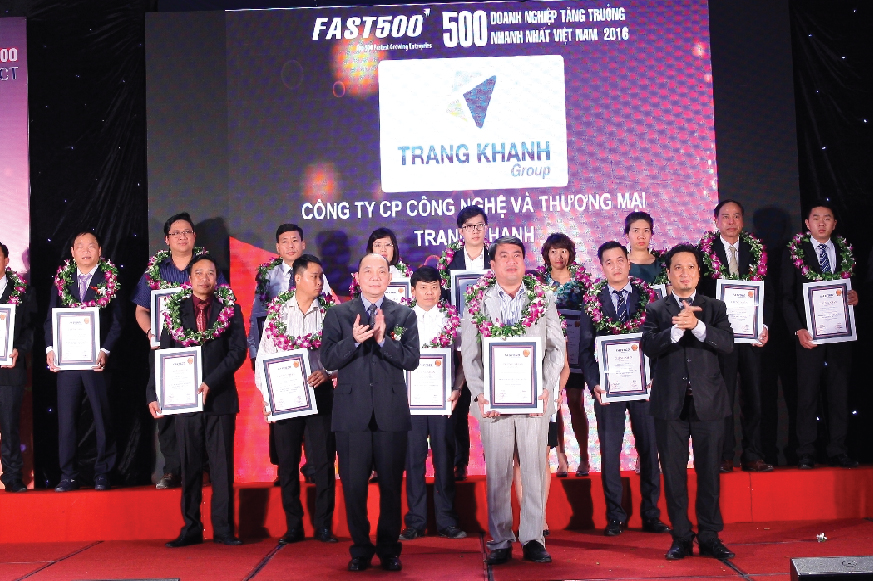 Lễ công bố 500 doanh nghiệp tăng trưởng nhanh nhất Việt Nam 2016